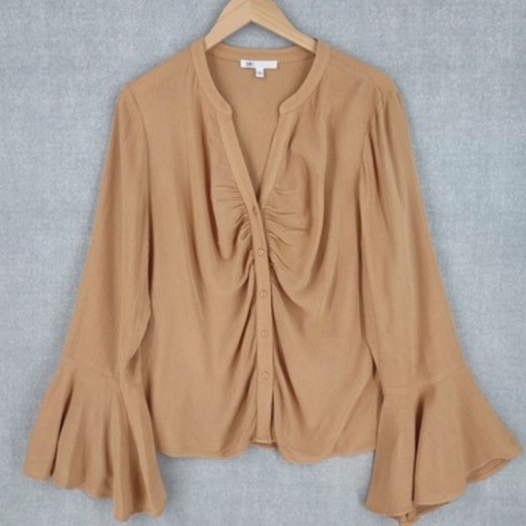 DR2 Tops - NWOT - DR2 Anthropologie - Women’s Tan Button Down Blouse - Size Medium